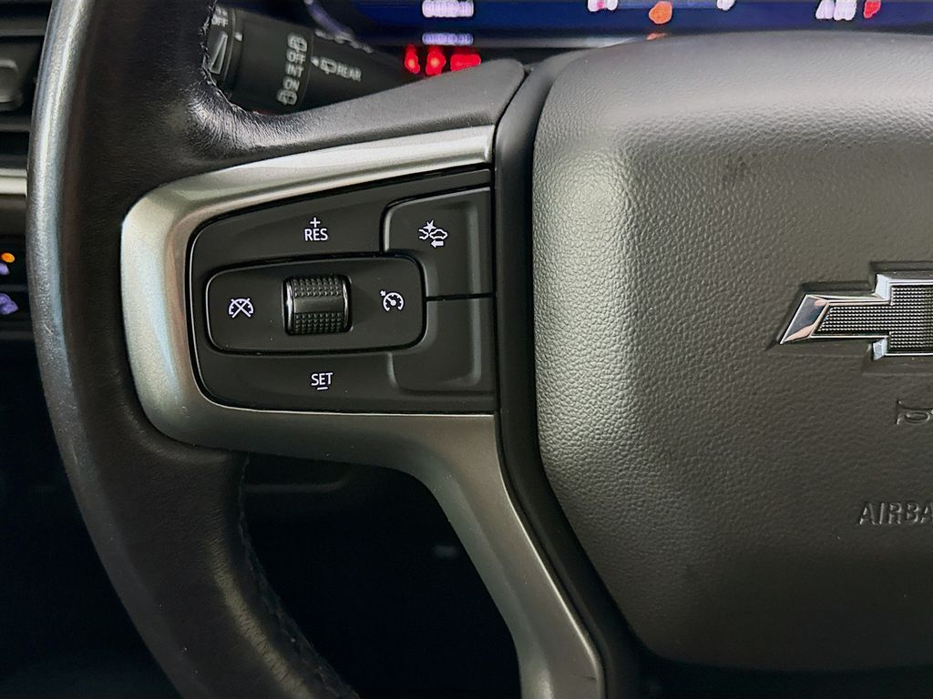 Thumbnail: 2023 Chevrolet Tahoe - 11