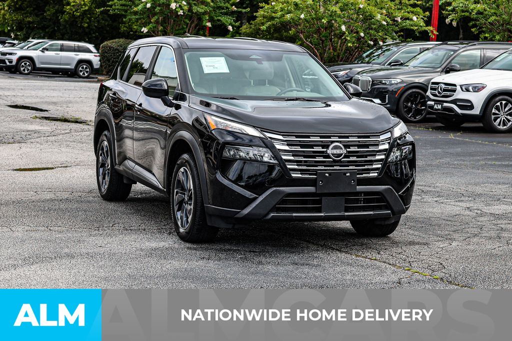 Used 2025 Black Nissan SV image 5