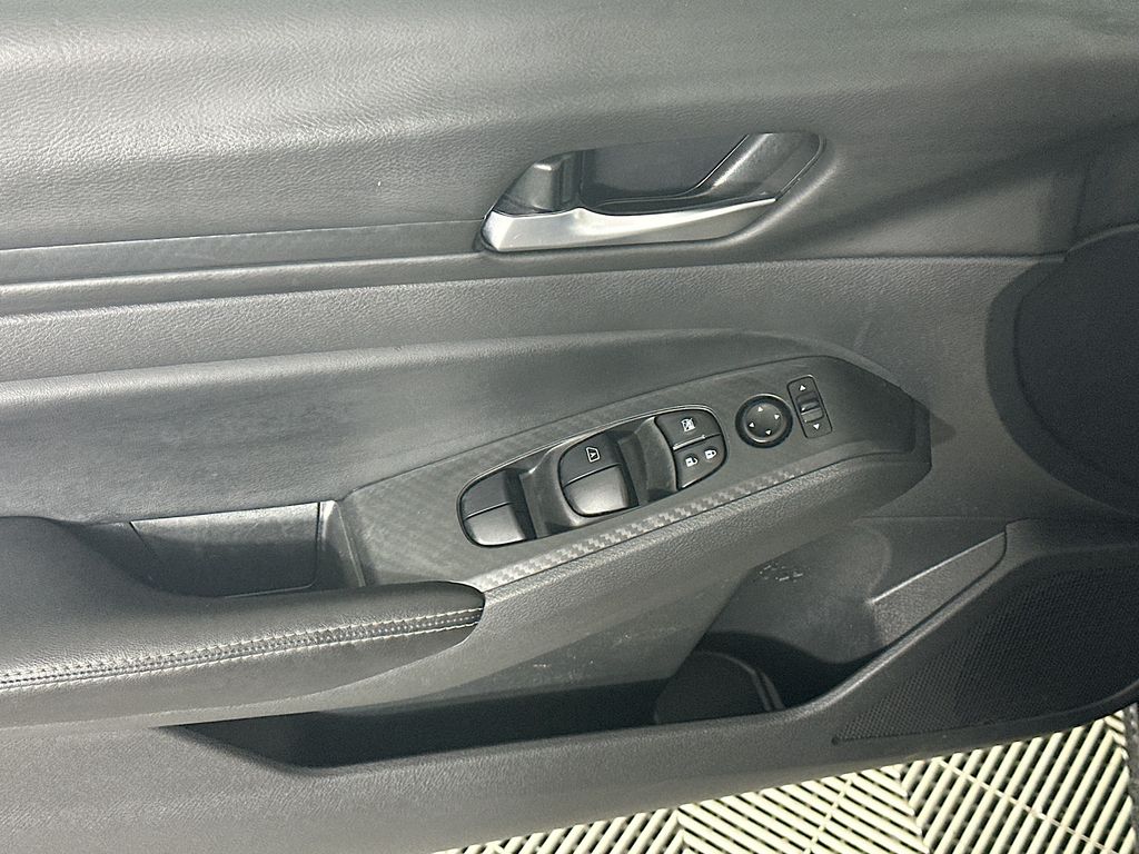 Used 2024 Black Nissan 2.5 SV image 24