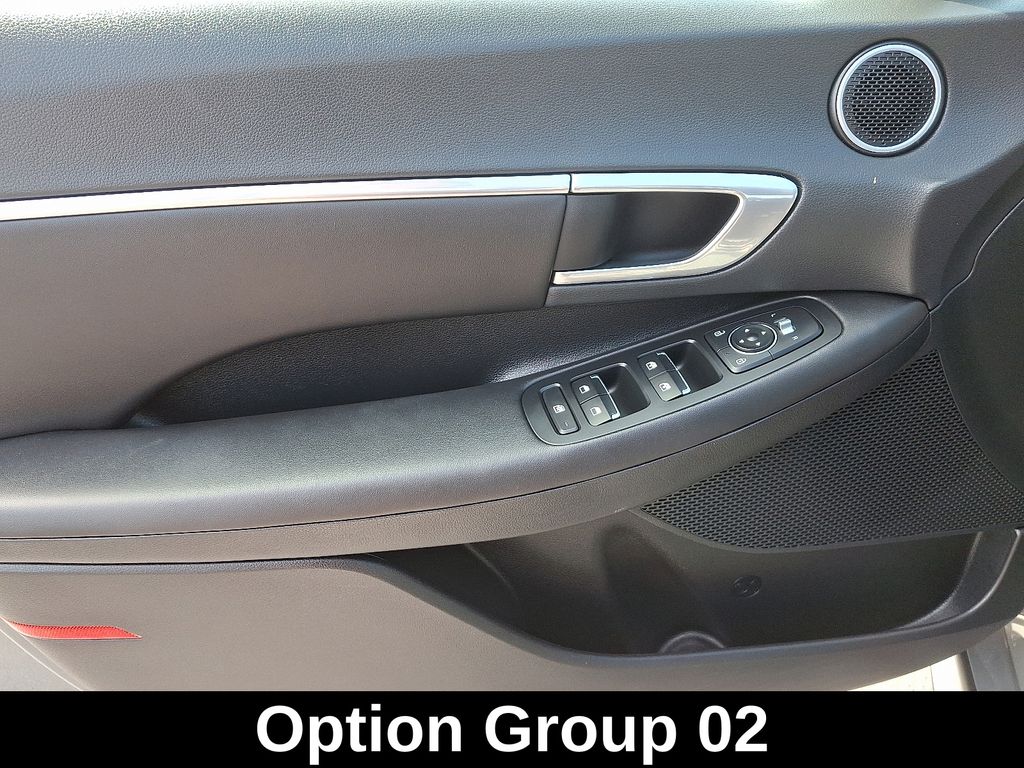 Thumbnail: 2023 Hyundai Sonata - 14