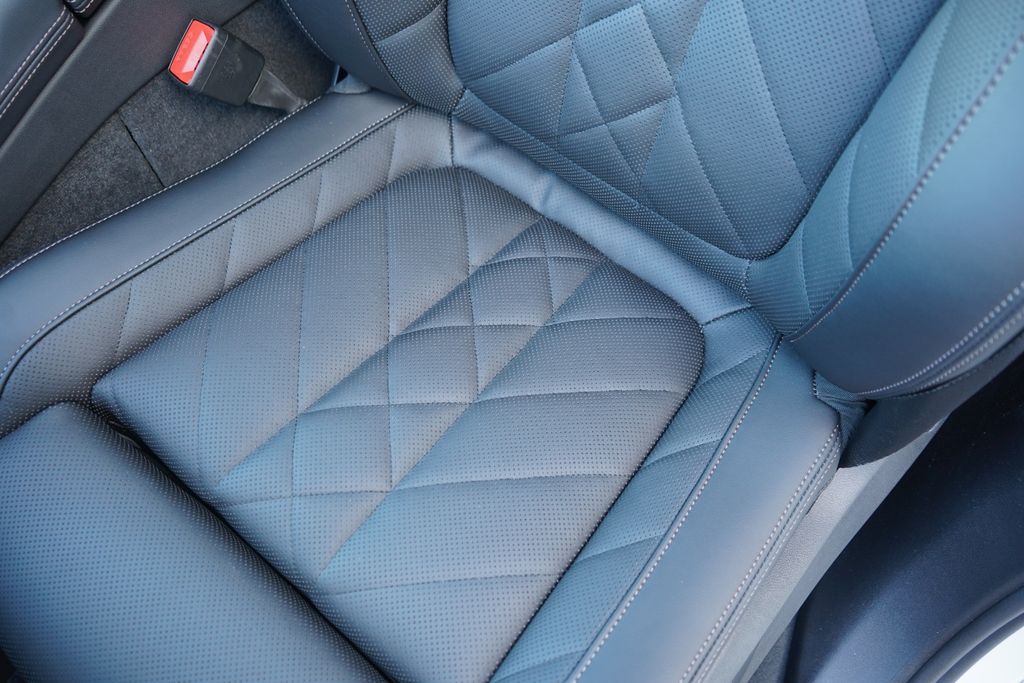 Thumbnail: 2026 BMW X5 - 11