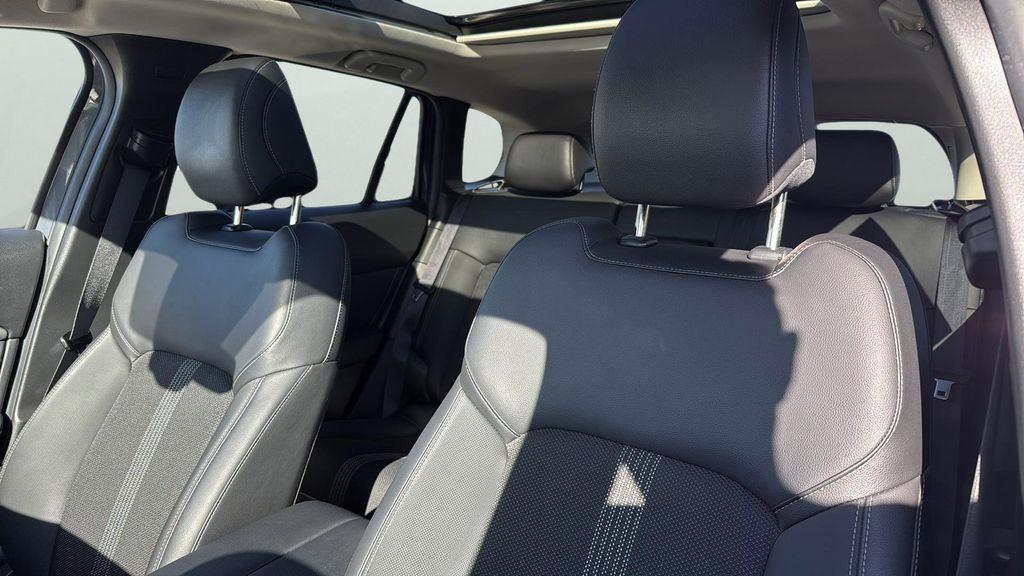 Used Car 2024 Mazda Cx-50  2.5 S Premium Package For Sale Under $35,000 In Austin, Texas