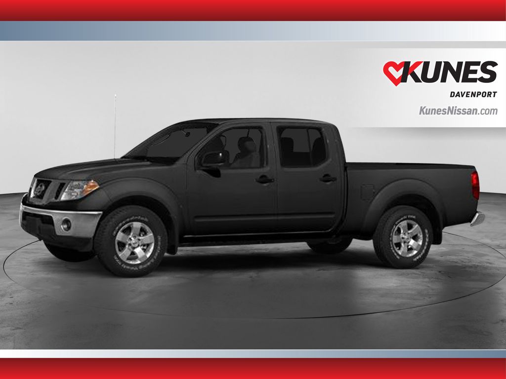  2013 Nissan Frontier SV Crew Cab 4WD   