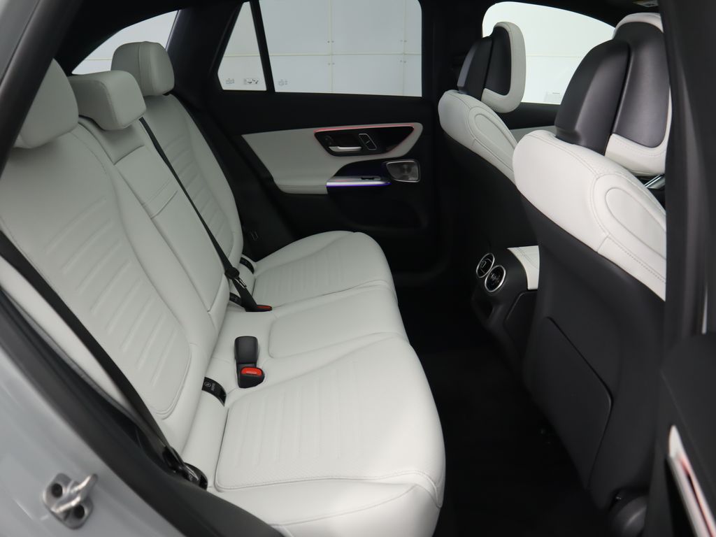 Thumbnail: 2026 Mercedes-Benz GLC - 24