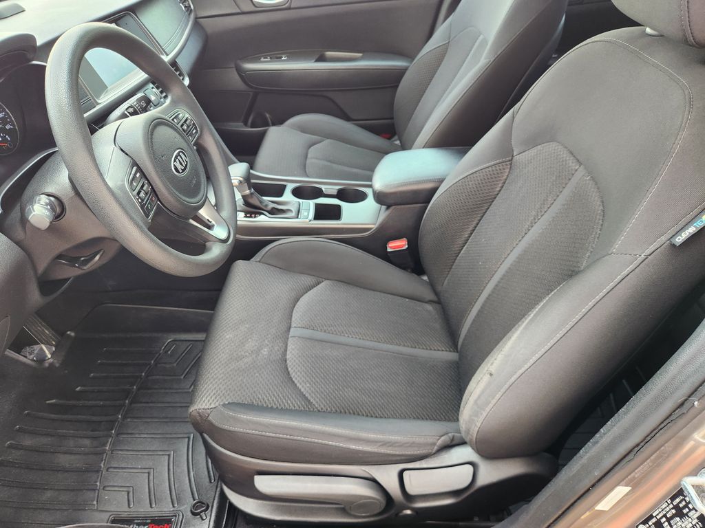 2018 Kia Optima LX Silver at Community Kia