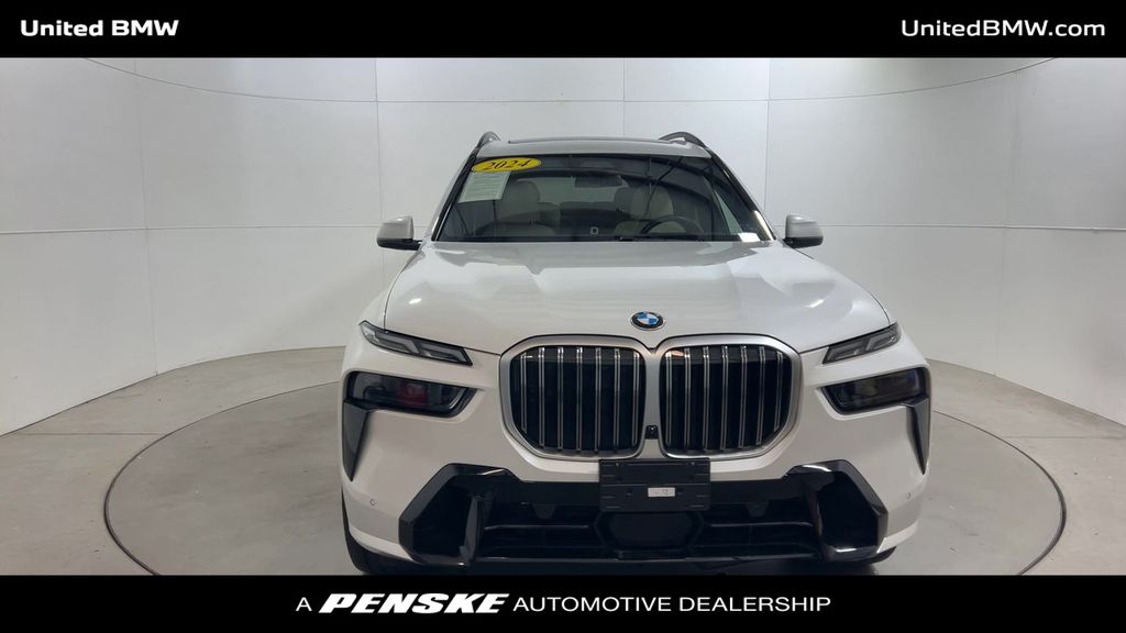2024 BMW X7 xDrive40i 3