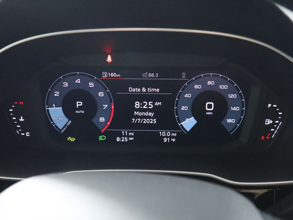 Thumbnail: 2025 Audi Q3 - 32