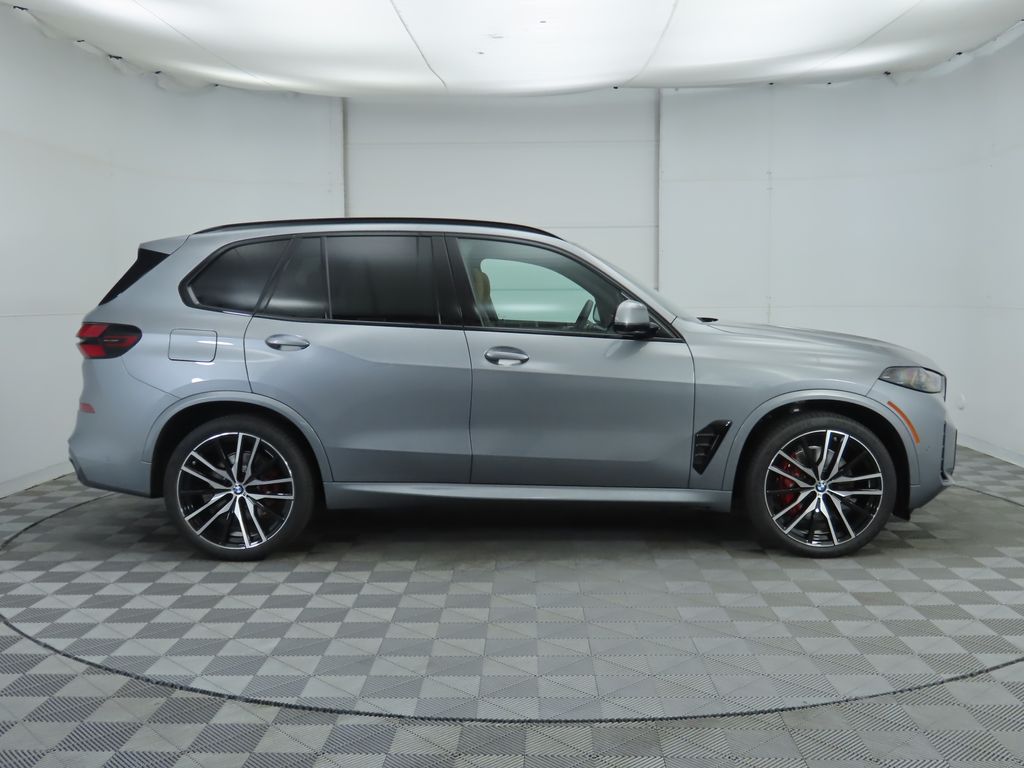 Thumbnail: 2026 BMW X5 - 4