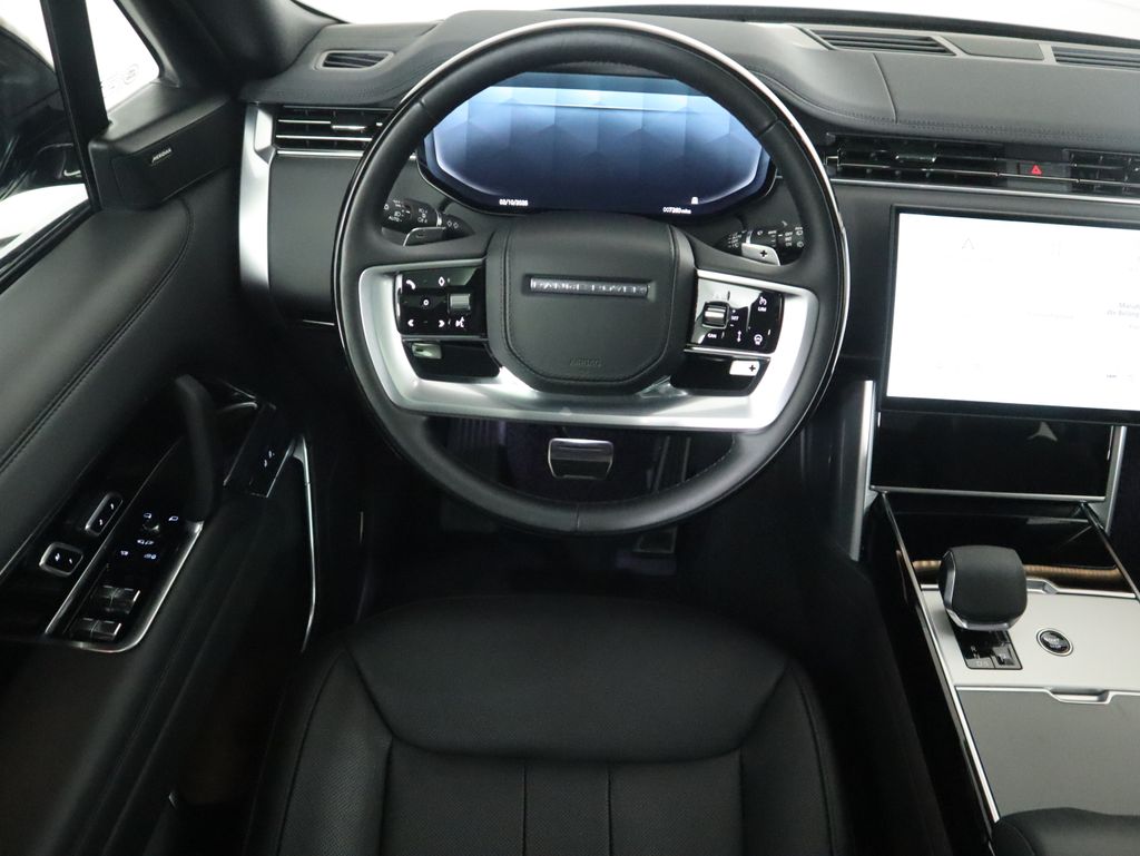 Thumbnail: 2025 Land Rover Range Rover - 10