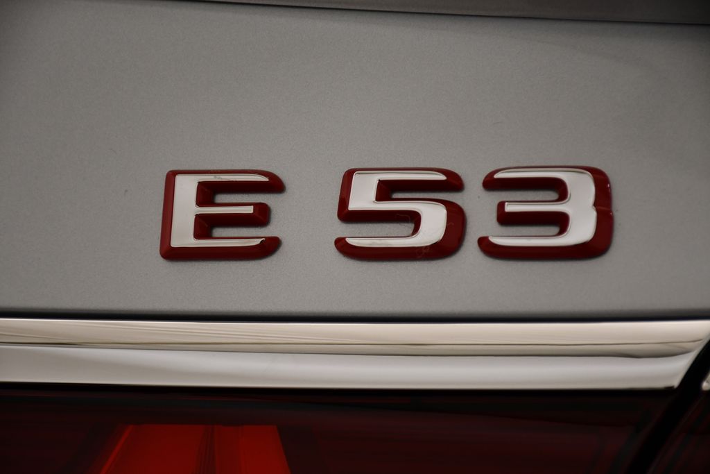 2025 Mercedes-Benz E-Class AMG E 53 10