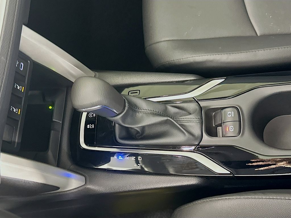 Thumbnail: 2025 Toyota Corolla Cross - 17
