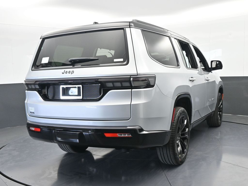 New 2026 Silver Zynith Jeep Summit Obsidian image 5