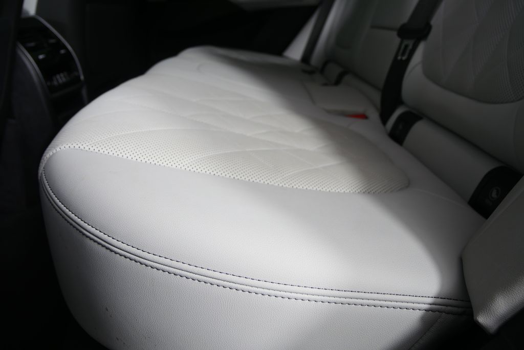 Thumbnail: 2025 BMW X5 - 15