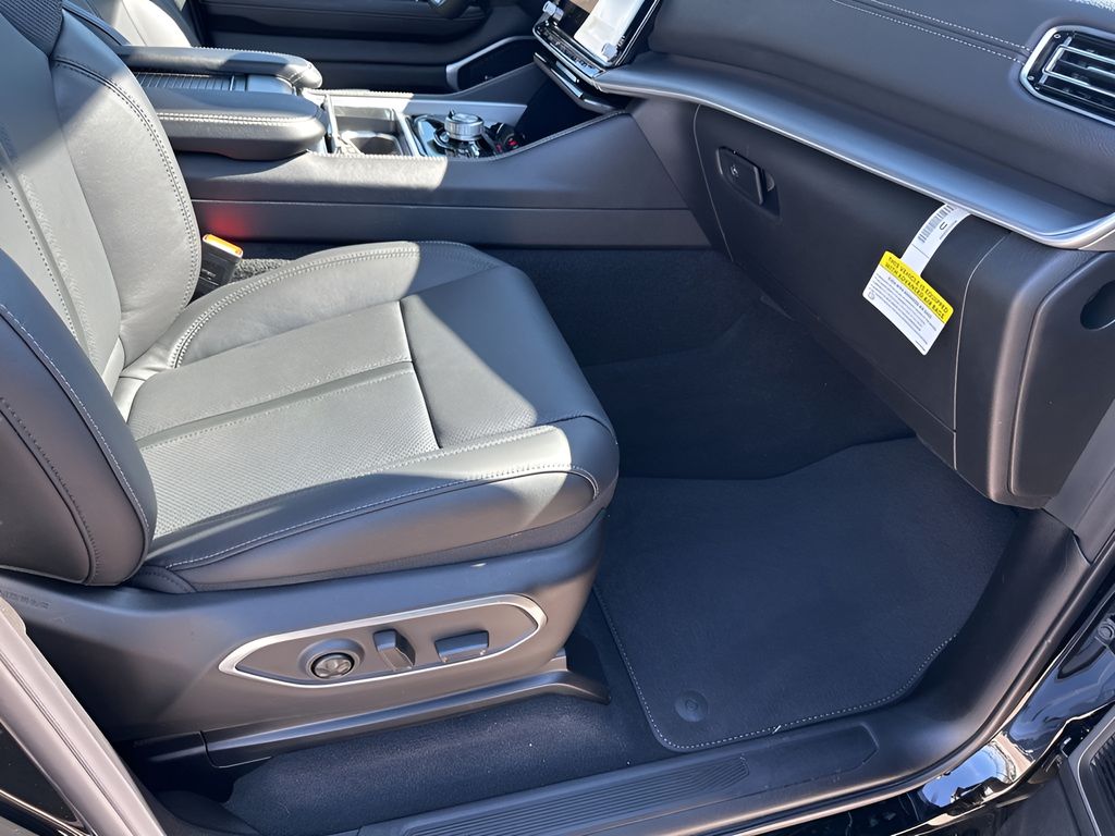 New 2026 Black Jeep Limited image 16