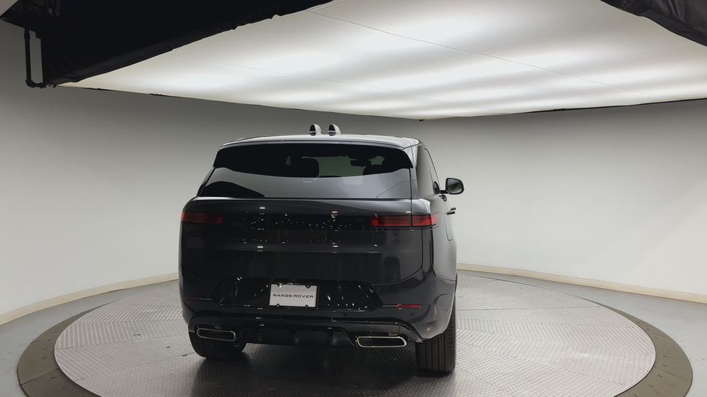 Thumbnail: 2026 Land Rover Range Rover Sport - 3