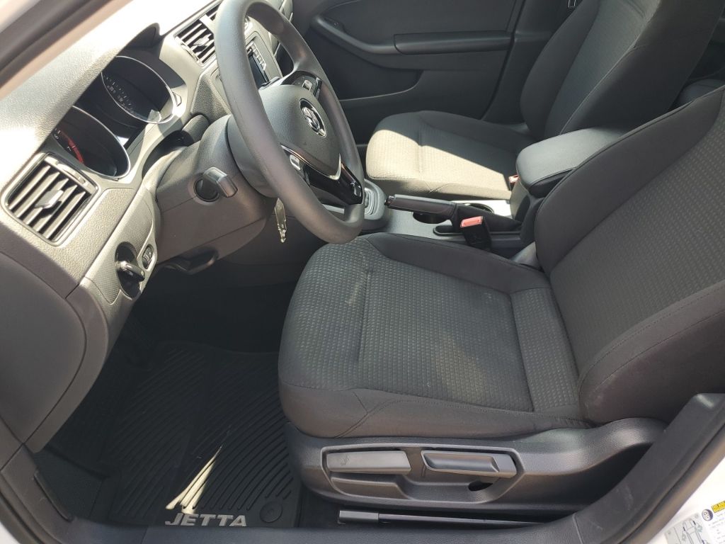 Used Car 2016 Volkswagen Jetta  1.4t S For Sale Under $12,000 In Austin, Texas