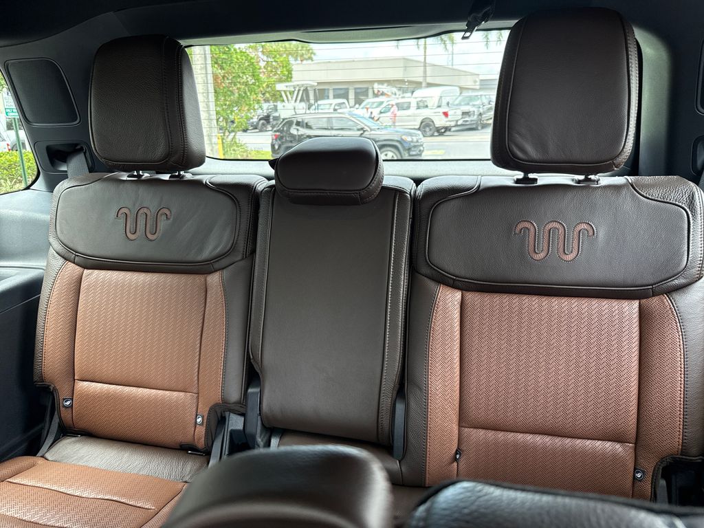 New 2026 Gray Ford King Ranch image 29