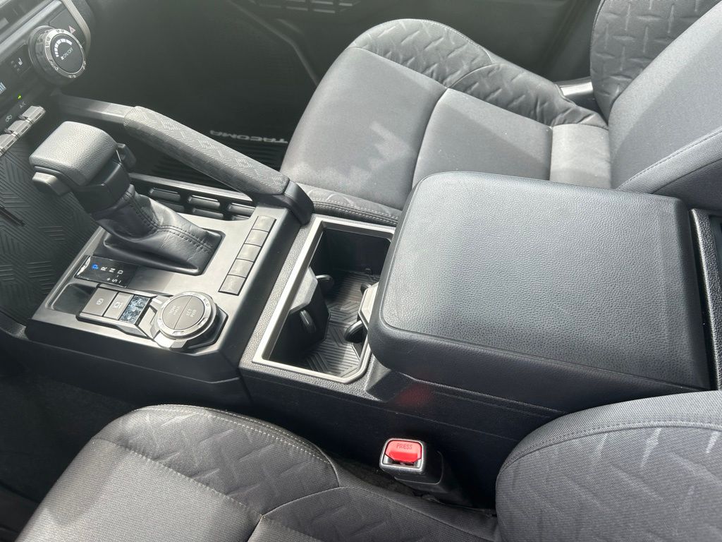 Used 2025 Toyota Tacoma Truck