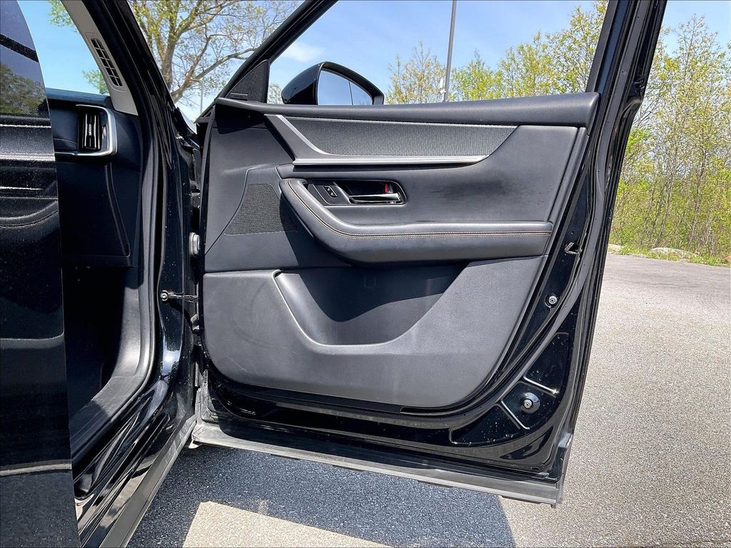2025 Mazda CX-90 — photo 11