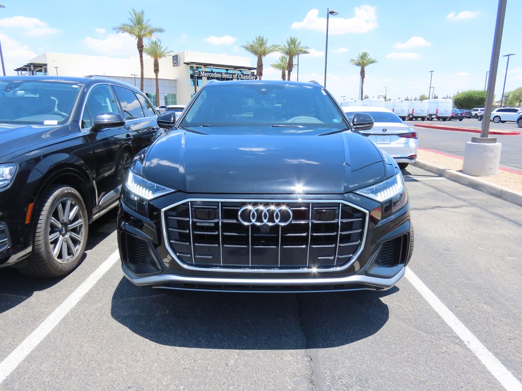 2020 Audi Q8 Premium Plus 3