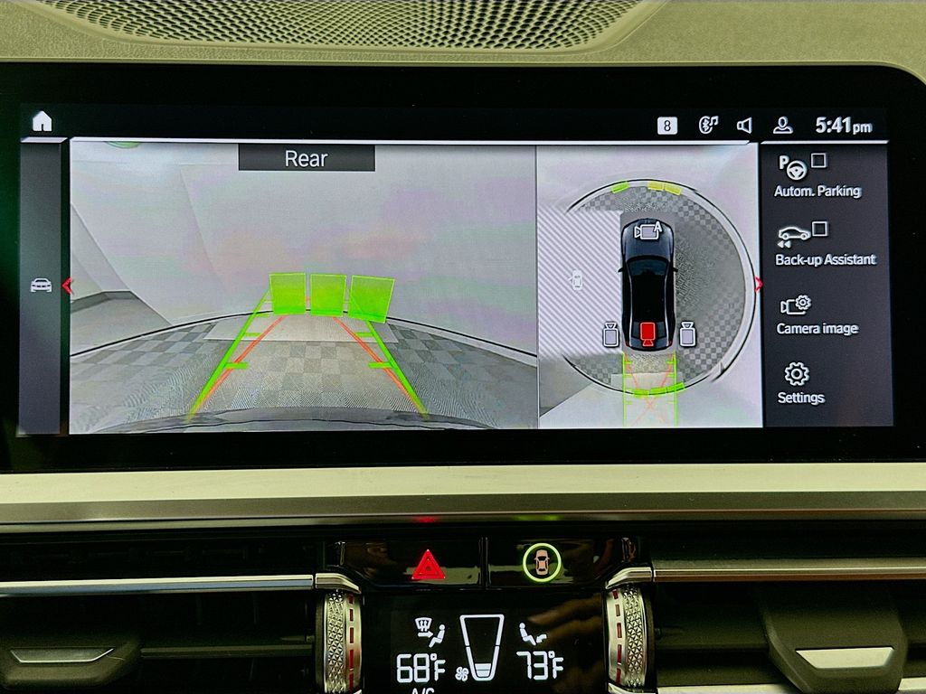 Thumbnail: 2021 BMW M3 - 10