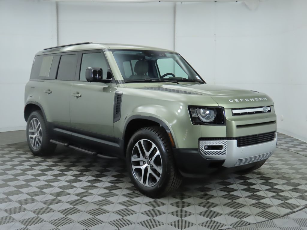 2025 Land Rover Defender 110 3
