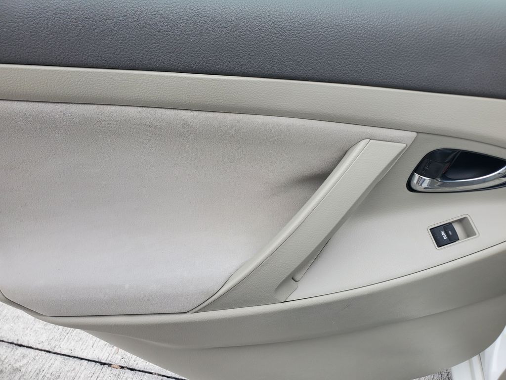 2011 Toyota Camry - $6,088