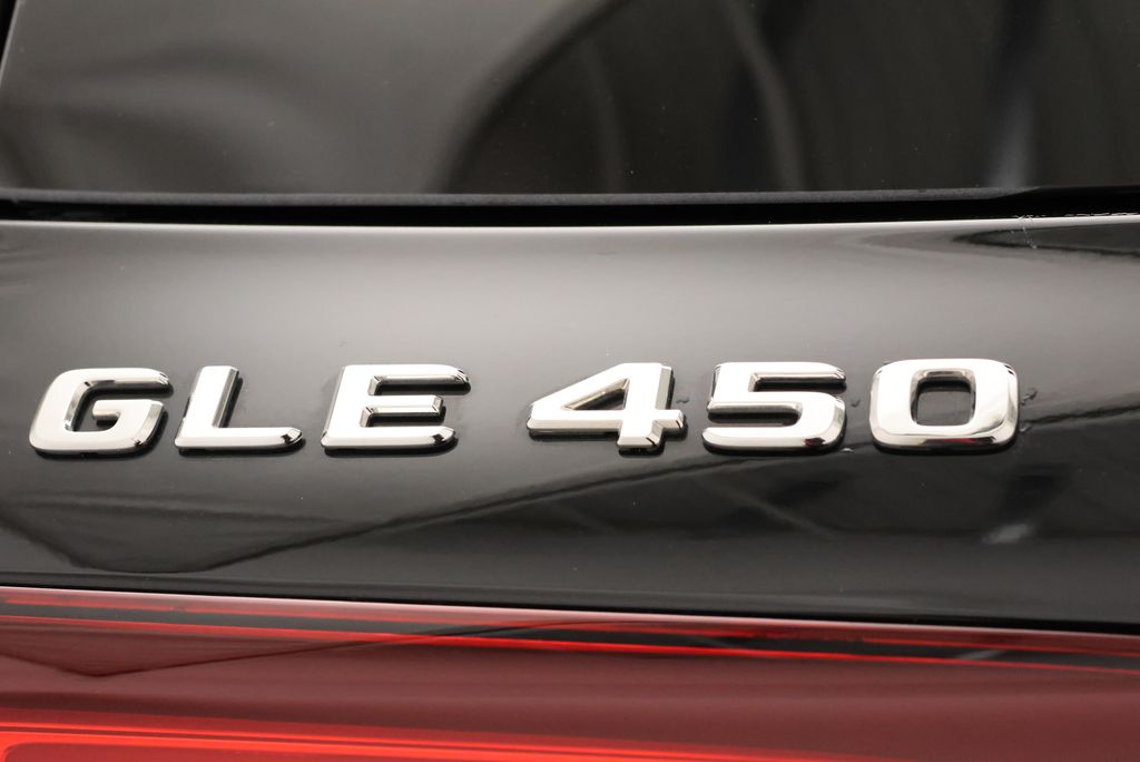 Thumbnail: 2026 Mercedes-Benz GLE - 9