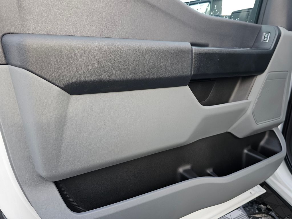 New 2024 White Ford XL image 18