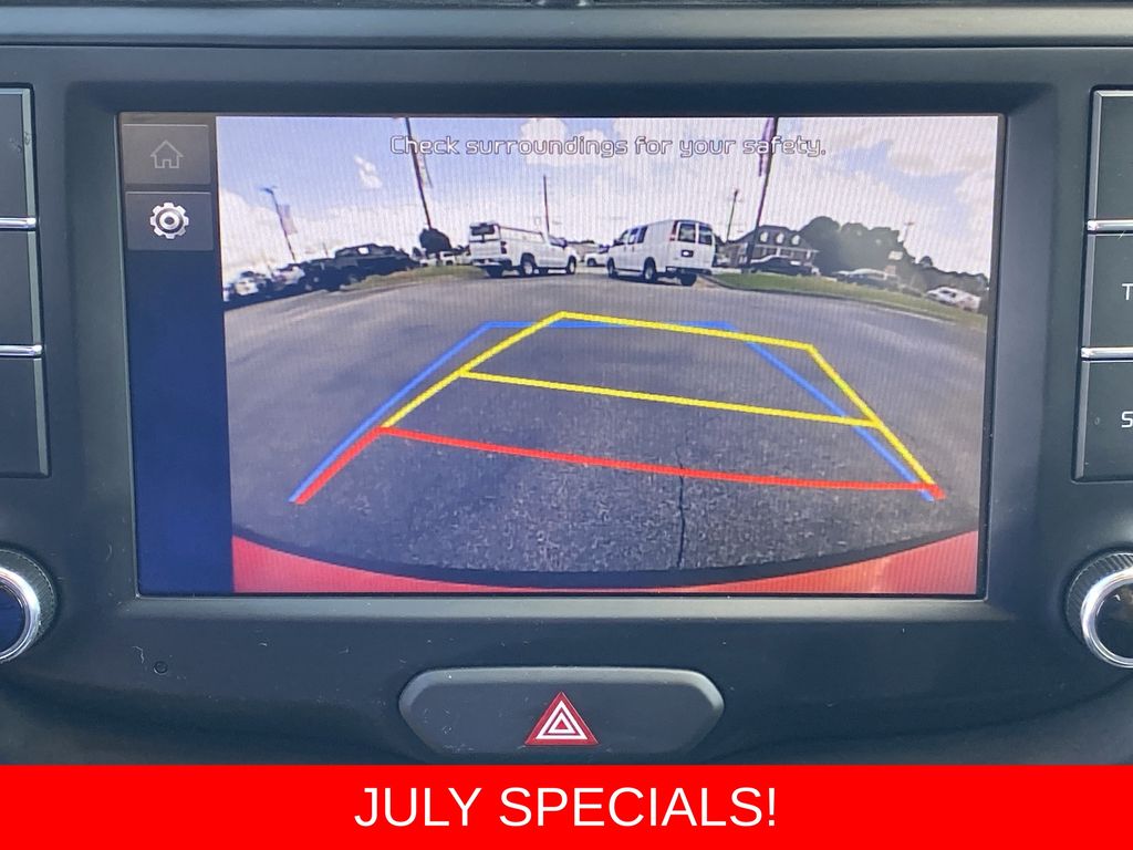 2025 Kia Soul LX - Photo 11
