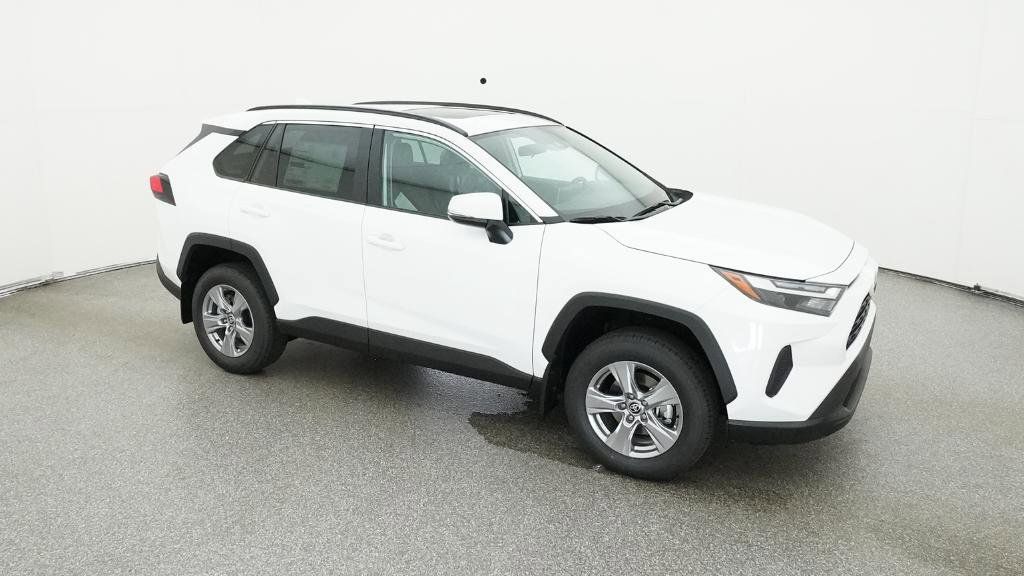 Thumbnail: 2025 Toyota RAV4 - 31