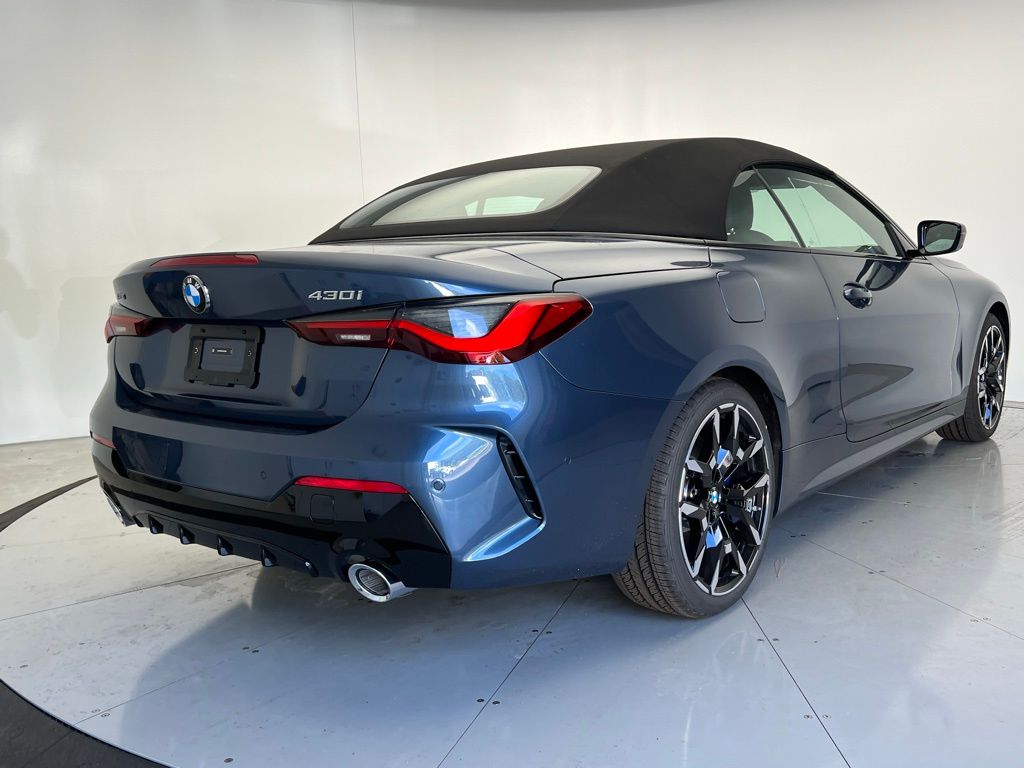 Thumbnail: 2026 BMW 4 Series - 6