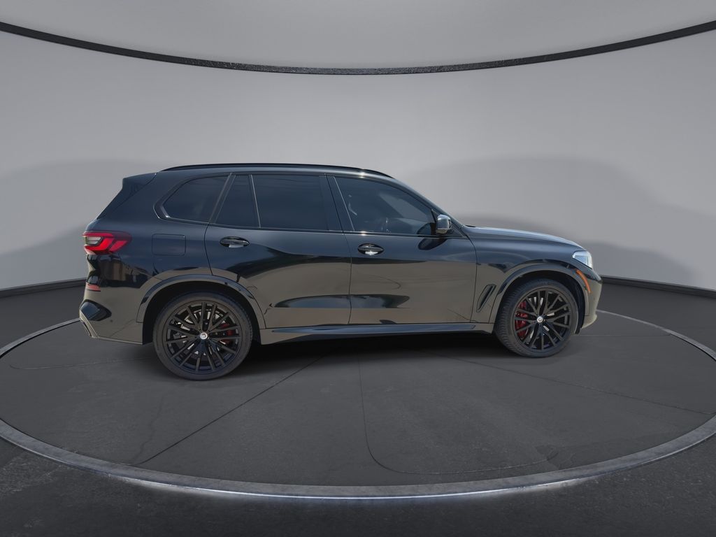 Thumbnail: 2023 BMW X5 - 9