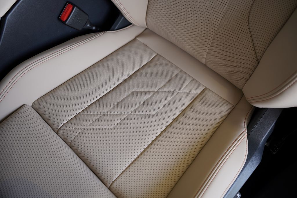 Thumbnail: 2026 BMW X3 - 11