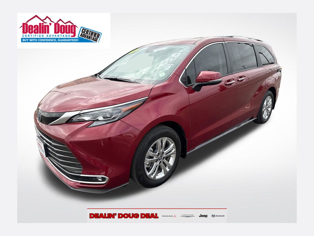 2024 Toyota Sienna Platinum 7-Passenger AWD