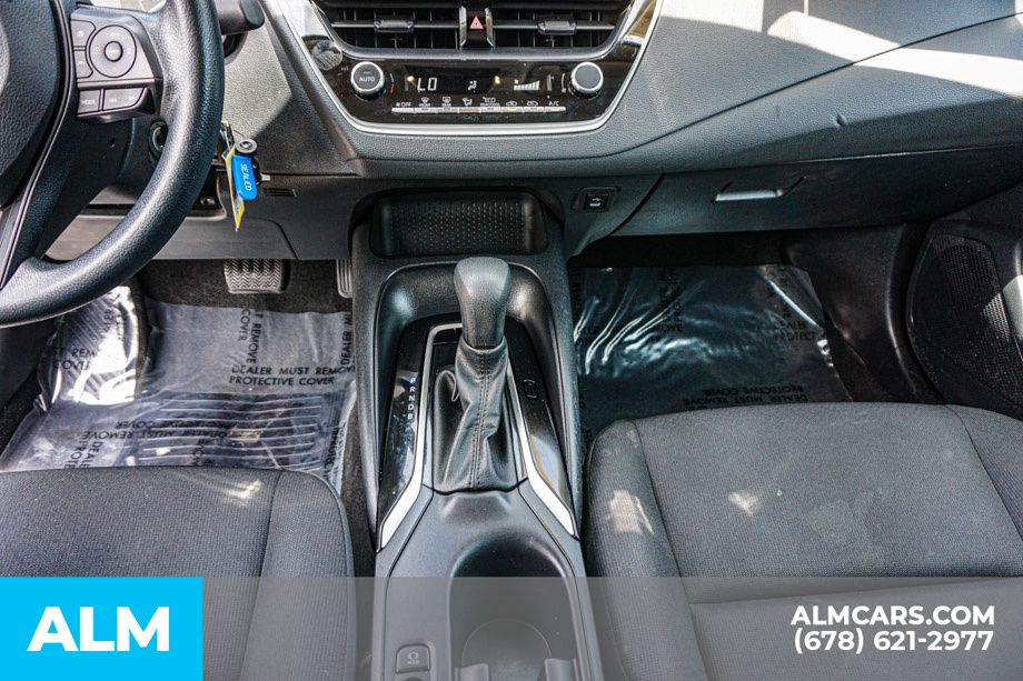2023 Toyota Corolla LE photo 38