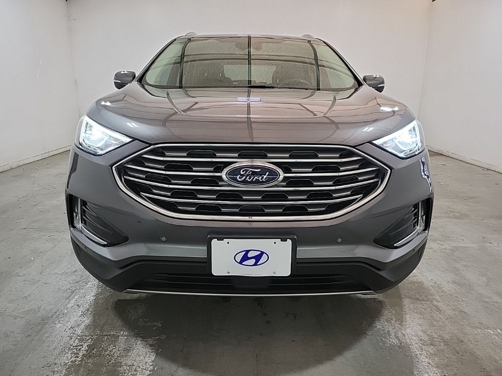 2022 Ford Edge Titanium 6