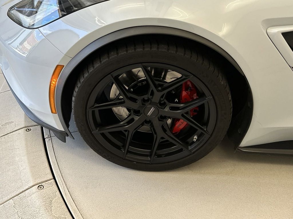 2019 Chevrolet Corvette Grand Sport 11