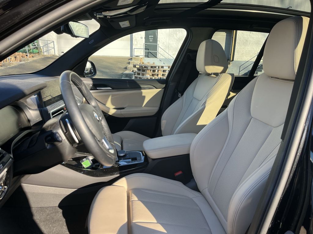 Thumbnail: 2024 BMW X3 - 11