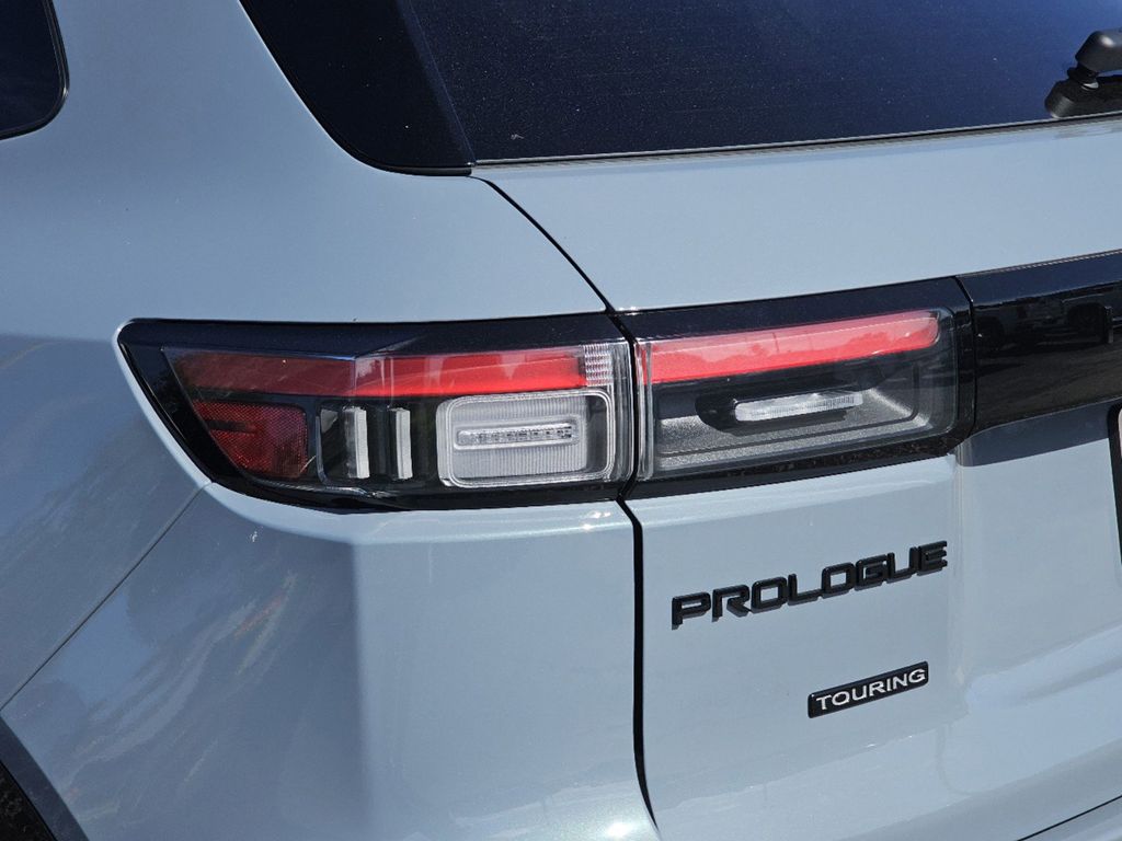 2024 Honda Prologue Touring 8