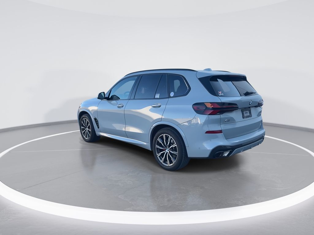 Thumbnail: 2024 BMW X5 - 6