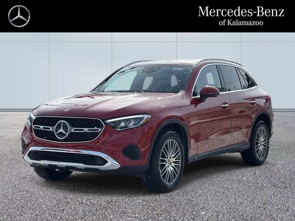 2026 Mercedes-Benz GLC 300 4MATIC
