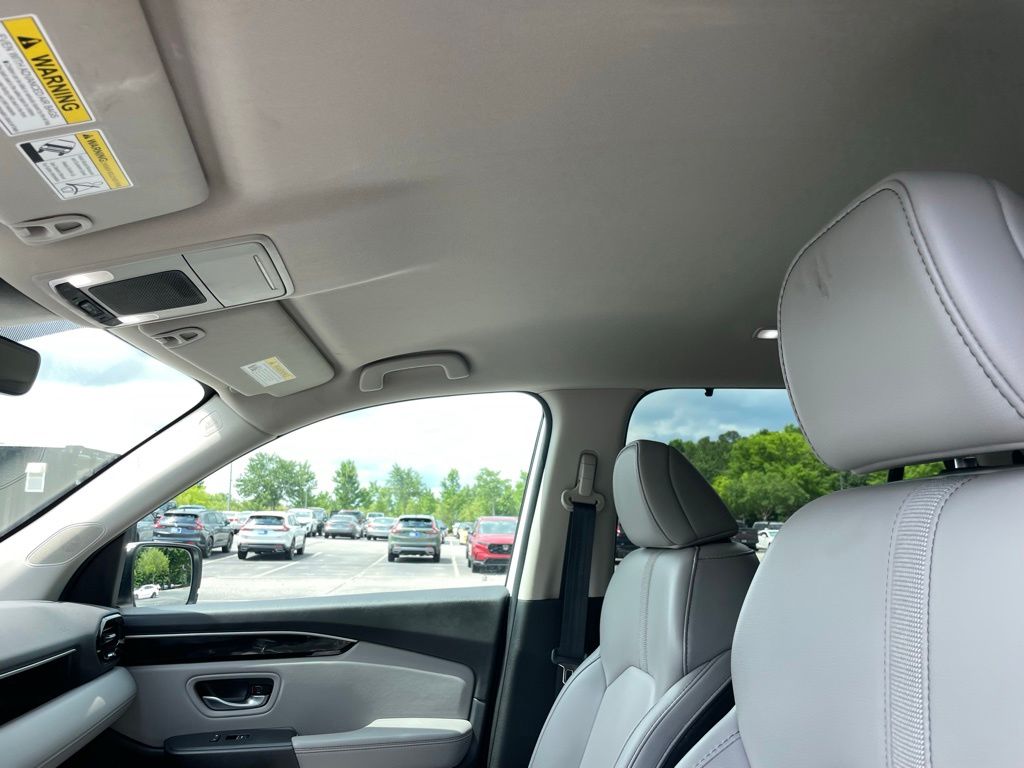 Thumbnail: 2025 Honda Pilot - 29