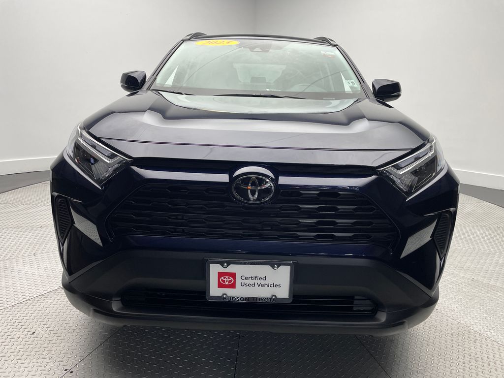 Thumbnail: 2025 Toyota RAV4 - 2