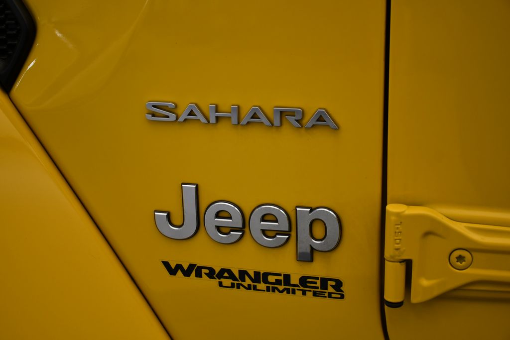 Thumbnail: 2020 Jeep Wrangler - 9