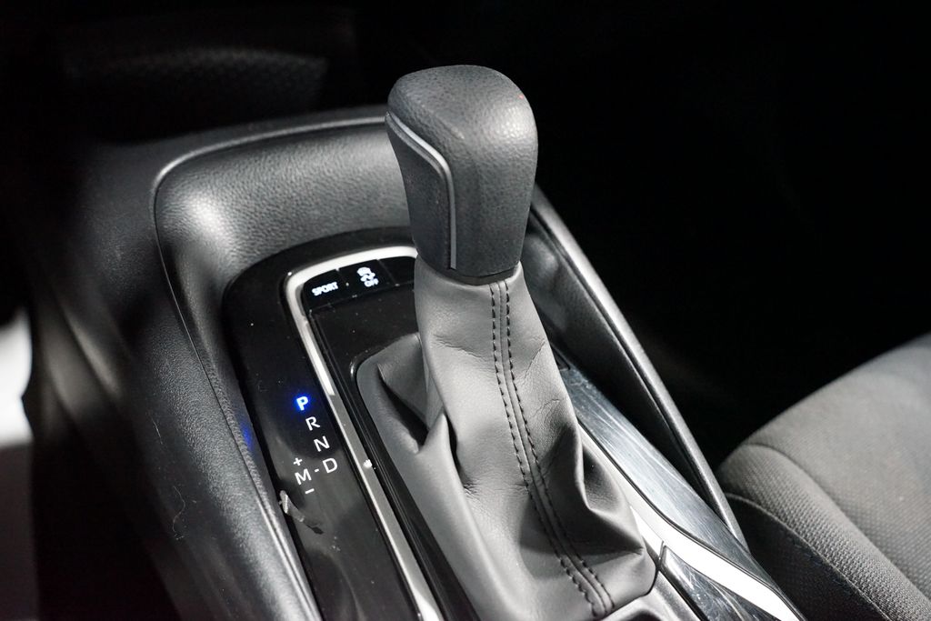 Thumbnail: 2022 Toyota Corolla - 22