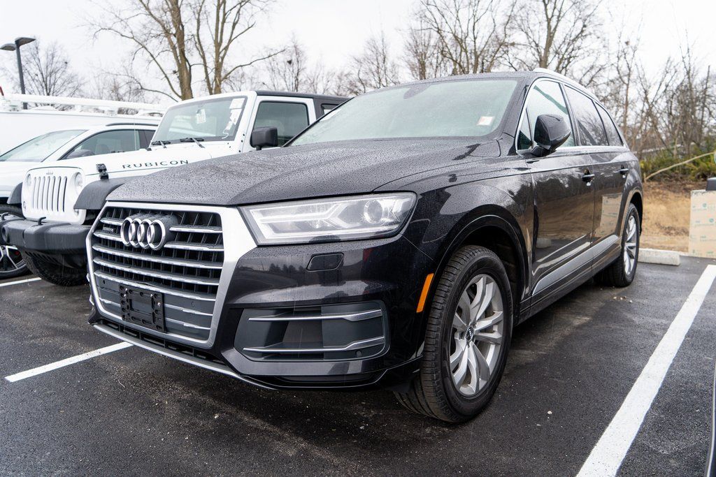 2019 Audi Q7 45 TFSI quattro Premium