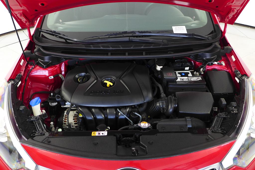 Thumbnail: 2016 Kia Forte - 6