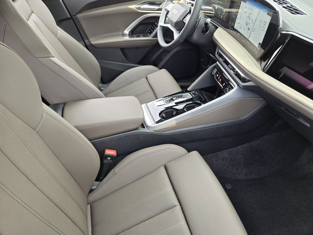 new 2025 Audi Q5 car, priced at $63,450