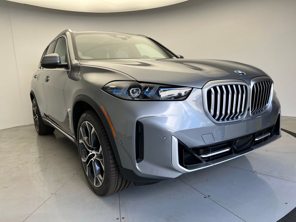 Thumbnail: 2026 BMW X5 - 2